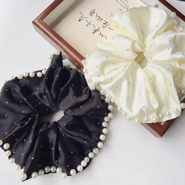 Lace Pearl Scrunchie - Image 2