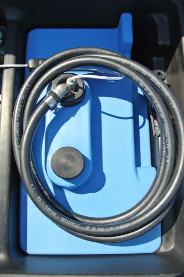 105gl DIESEL + 13gl DEF COMBO Portable Tank with 12V Pumps - Image 5