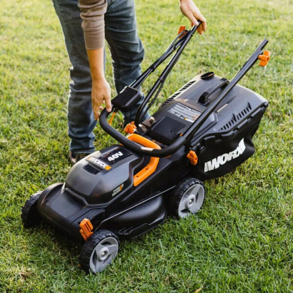 40V Cordless Lawn Mower 14′′ with Intellicut, Mulching, 2x20V 4.0Ah Batteries and Charger Included - Image 6